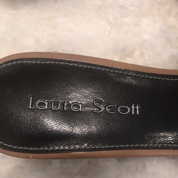 Laura Scott Size 10 - Picture 8 of 8